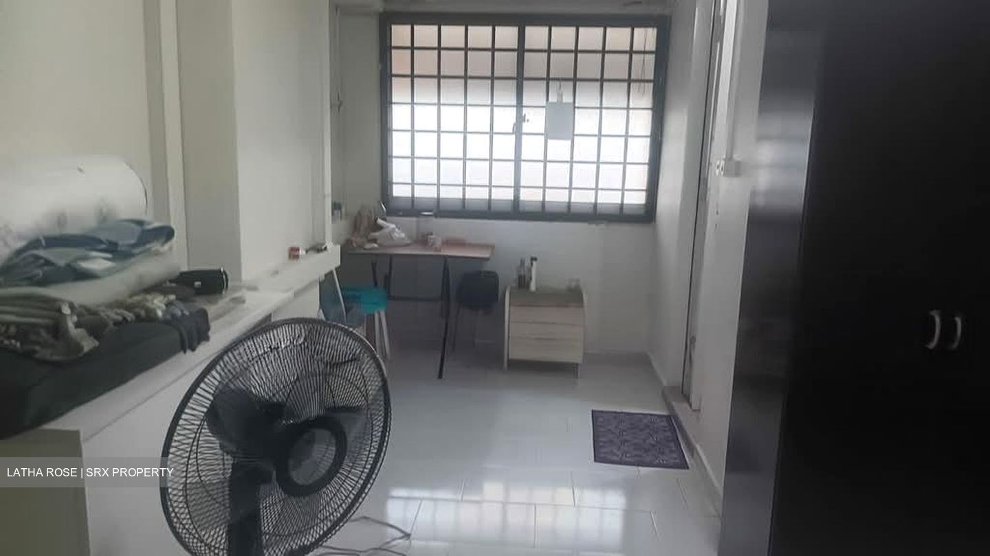 Blk 722 Jurong West Avenue 5 (Jurong West), HDB 4 Rooms #560771901